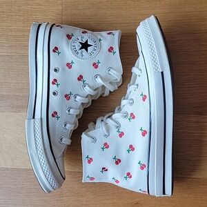 Converse Chuck Taylor All Star 70 Embroidered High Top Sneakers